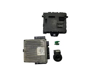 8200909666 (RENAULT) Блок электронный управления двигателем комплект