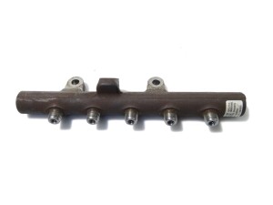 R9144Z221A (RENAULT) Паливна рейка  метал  1.5DCI 8VRenault Kangoo 08-17 Renault Megane III 09-16 Dacia Duster 10-17