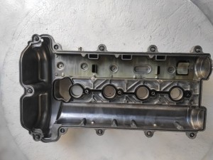 12646092 (CHEVROLET) Крышка клапанная алюминий 2.0LPI 16V