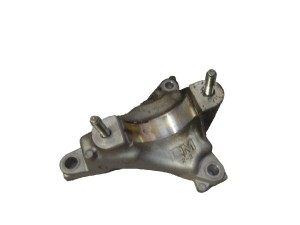 G2A325740C (MAZDA) Кронштейн промвалаMazda CX-3 15-