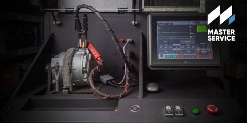 Перевірка генератора Audi 48V за допомогою спеціалізованого стенда в Master Service